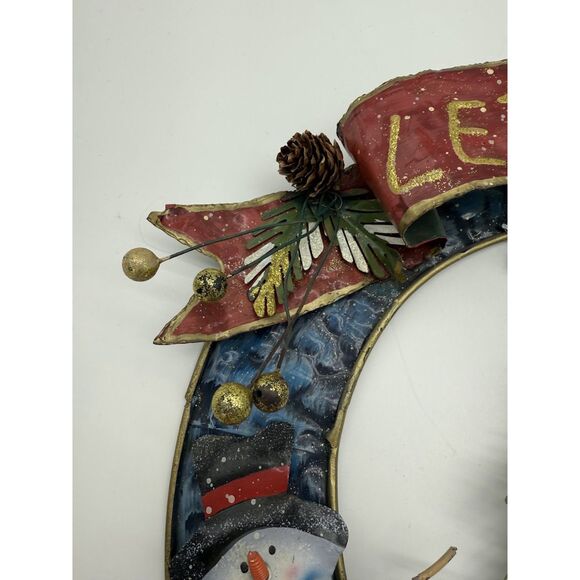 "Let It Snow" snowman wreath - Picture 5 of 7